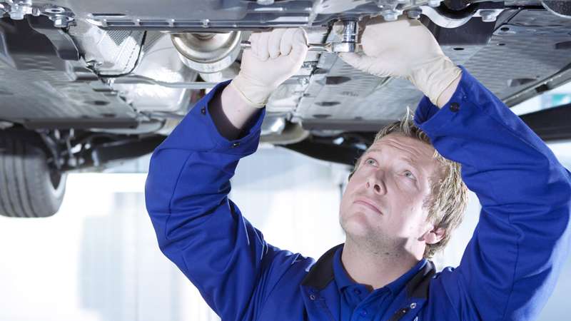 Steering & Suspension at Fox Garage Camberley